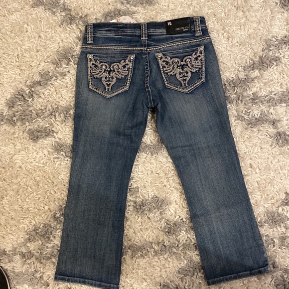 Grace in LA capris - Picture 7 of 7